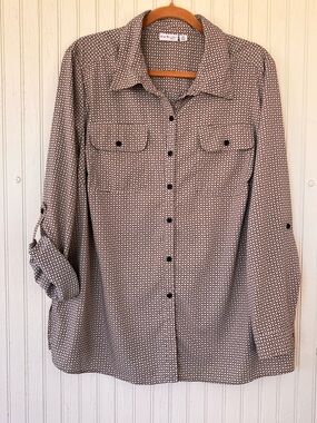 Kim Rogers Beige and Black Geometric Roll Up Sleeves Sz 2X Button Up Side Slits